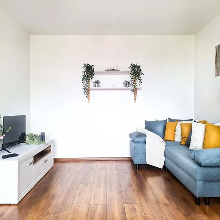 Apartament Apartament Close To Tauron Arena For 4 Guests