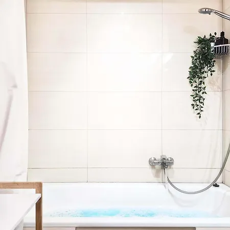 Apartament Close To Tauron Arena For 4 Guests Daire *