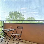 Apartament Close To Tauron Arena For 4 Guests Apartment *